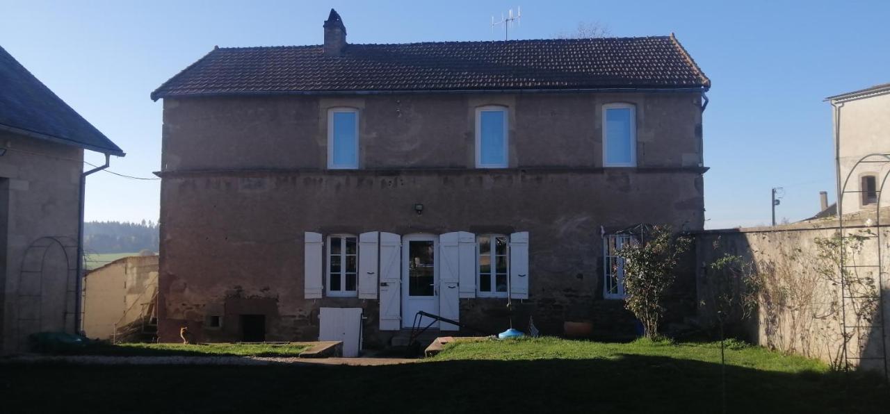 Les Chambres De La Tribu Curgy Eksteriør billede